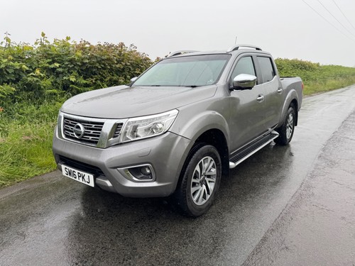 Nissan navara np300 tekna - nissan,