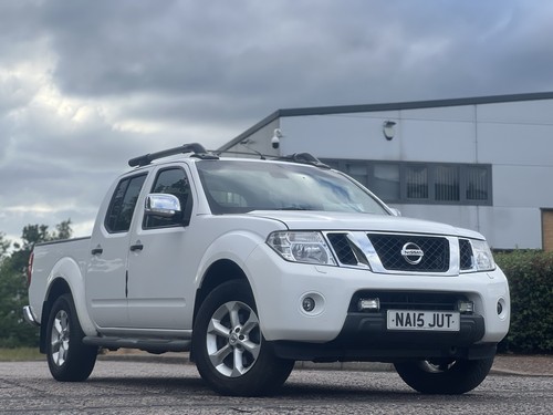 2015 nissan navara automatic - 2015,